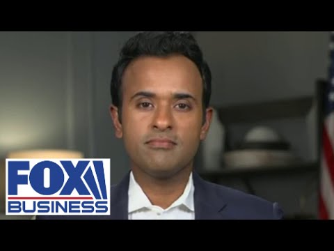 Vivek Ramaswamy: There is where Kamala Harris bends her knee 1 Vivek Ramaswamy: There is where Kamala Harris bends her knee