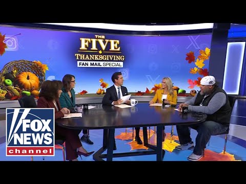 ‘The Five’ talk Thanksgiving celebrations