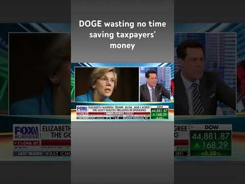 Elizabeth Warren makes stunning admission about government spending #shorts