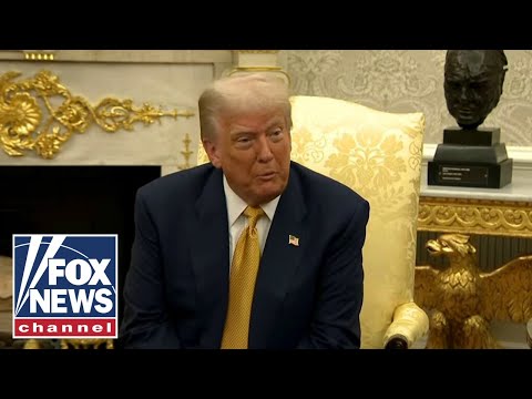 Trump: Tulsi Gabbard caught Obama, it's time to go after people 8 Trump: Tulsi Gabbard caught Obama, it's time to go after people