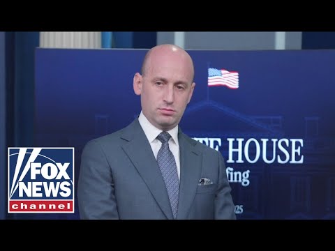 Trump officials move onto military bases as political violence hits 'fever pitch' 1 Trump officials move onto military bases as political violence hits 'fever pitch'