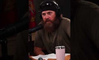 Why Phil Robertson Struggled with Trust & How He Fixed it 2 Why Phil Robertson Struggled with Trust & How He Fixed it