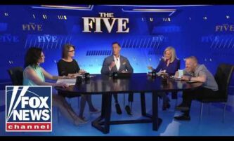 ‘The Five’ reveals who they’d SWITCH PLACES with for a day 3 ‘The Five’ reveals who they’d SWITCH PLACES with for a day