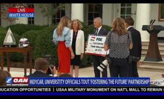LIVE: TRUMP & FLOTUS MAKE ANNOUNCEMENT AT WH 2 LIVE: TRUMP & FLOTUS MAKE ANNOUNCEMENT AT WH